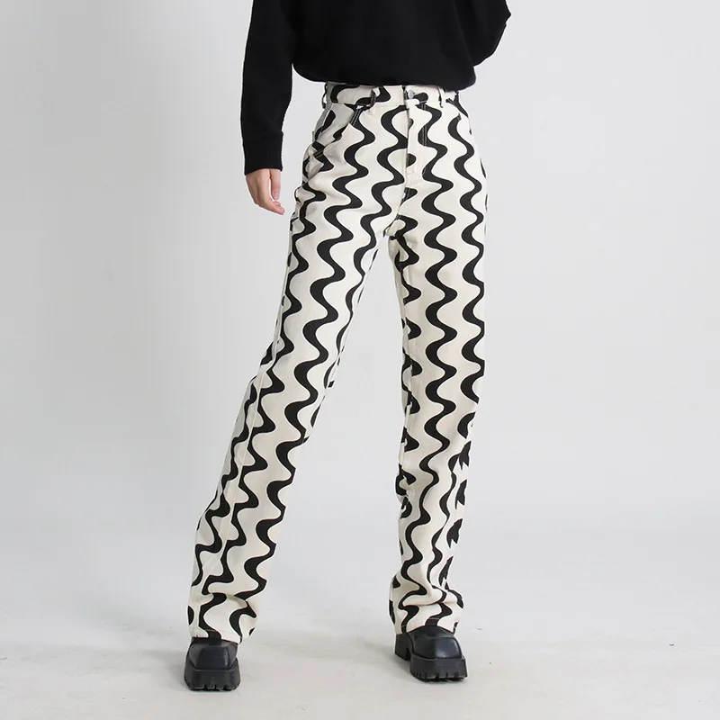 

Comfortable and Versatile Casual Trousers 2023 Autumn Mid-rise Long Straight Black and White Corrugated Women's Denim Pants