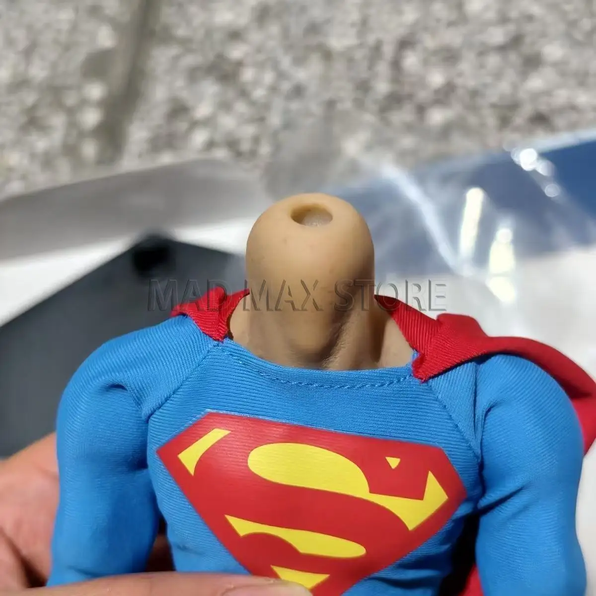 Доставка в течение 48 часов. Коллекционная фигурка Crazy Toys в масштабе 16: мужской солдат в синем плаще, герой в маске летучей мыши, полный комплект, 12 дюймов. (art.: 3920d96fa0f97) - 3920d96fa0f97