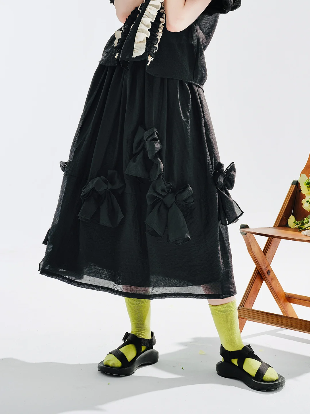 

imakokoni original design black bow elastic waist half skirt casual fashion trend all-match A-line half skirt women 234109