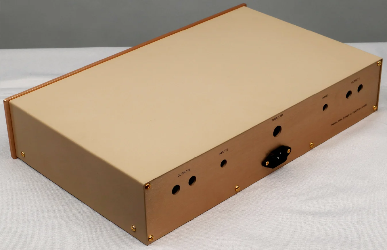 Алюминиевый комбинированный корпус усилителя мощности FM300A