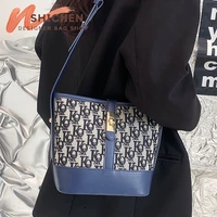 luxury designer french niche design bags women 2022 spring new shoulder bag large capacity fashion bucket bag women