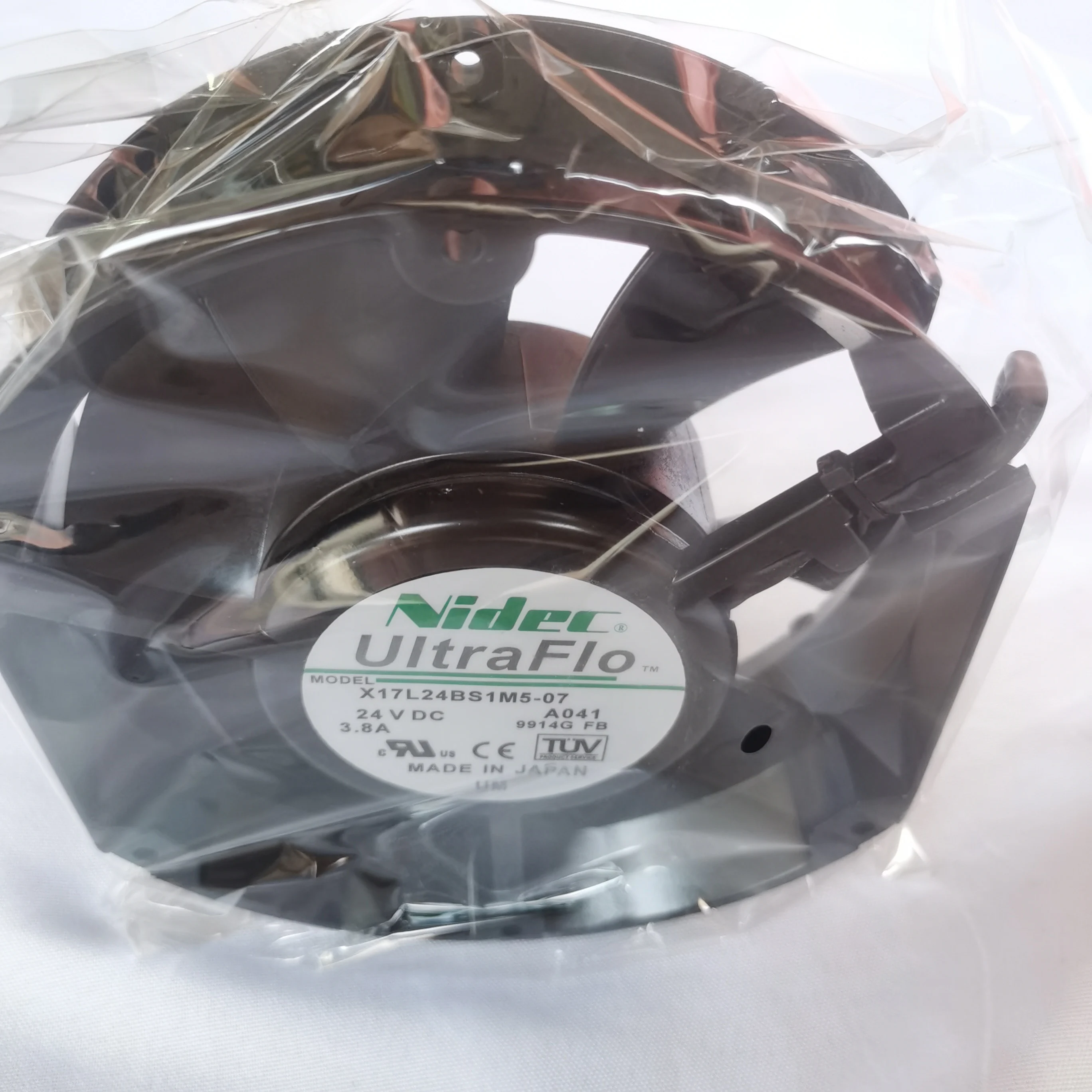 

X17L24BS1M5-07 17250 24V 3.8a 17CM axial Fan with Large air Volume 6months Warranty