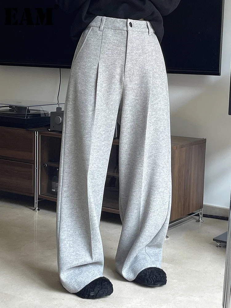 

[EAM] High Waist Gray Pleated Pockets Wide Leg Pants New Loose Fit Trousers Women Fashion Tide Spring Autumn 2023 1DF4428