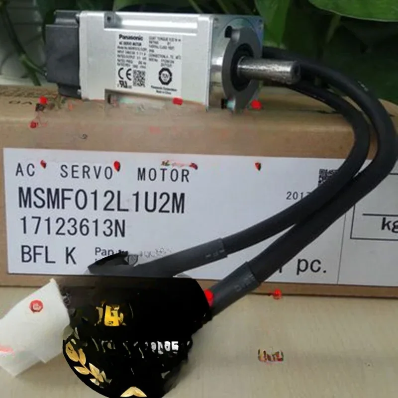 Оригинальный серводвигатель JAPAN MSMF012L1U2M