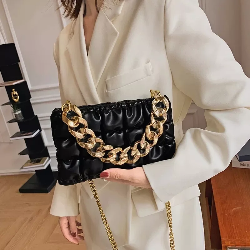 

Free shipping Thick Chain Quilted Shoulder Purses Ladies Small Clutch PU Leather Crossbody Shoulder sling Bag Women Handbag Purs