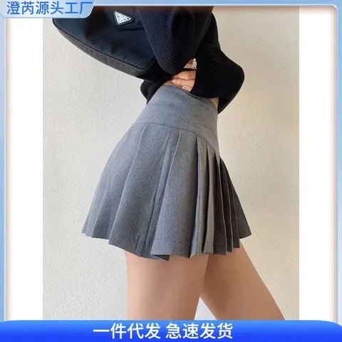 Бисексуал жігіттер, қыздар және транс Ағылшын әйелін сиқырлау