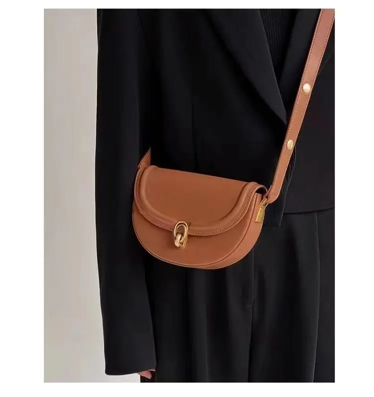 Senior sense of saddlebag small bag 2023 new fashion versatile women's bag armpit single shoulder bag crossbody bag