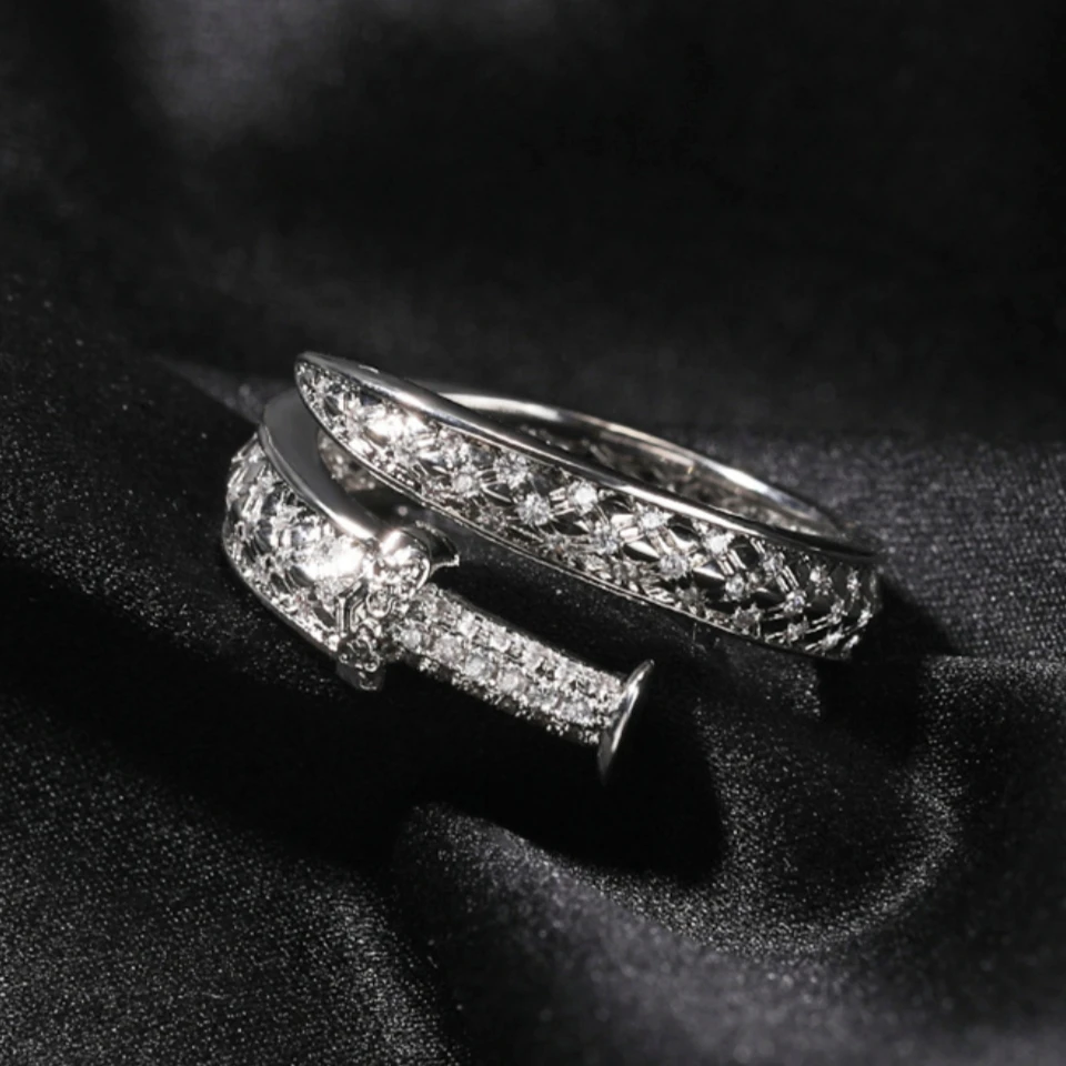 Rakol New Iced Out Bling CZ Кольцо с мечом правосудия серебряного цвета кубическим цирконием