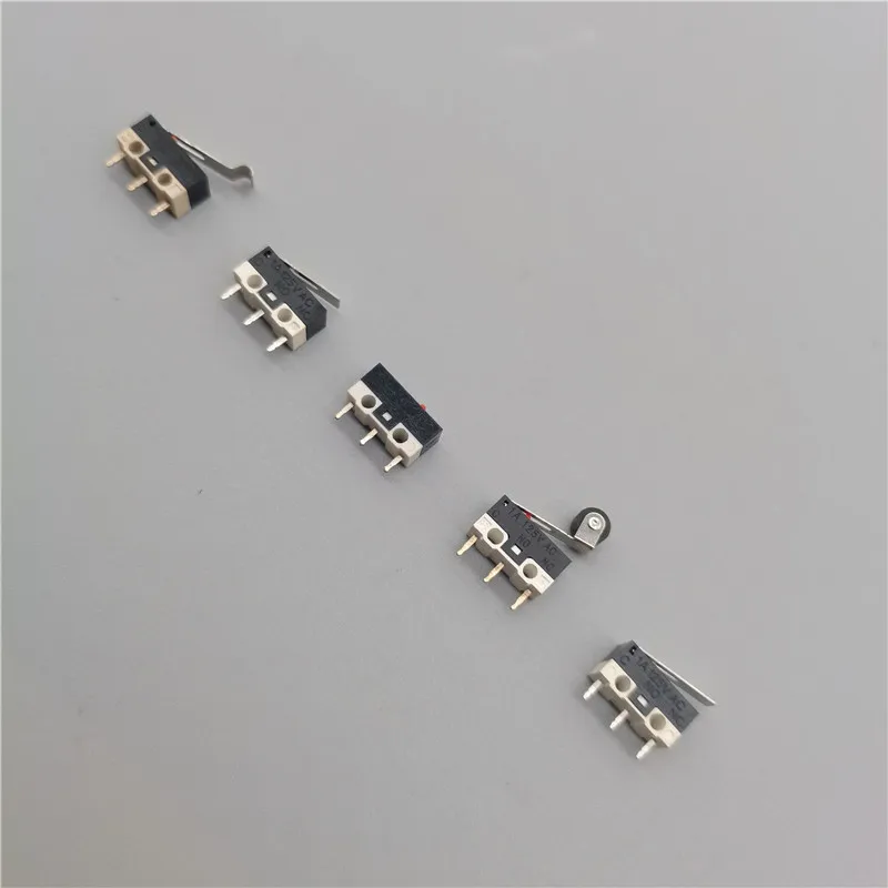 

10pcs of miniature limit switch button switch 1A / 125V AC mouse switch long handle roller lever arm SPDT 12 * 6 * 6mm