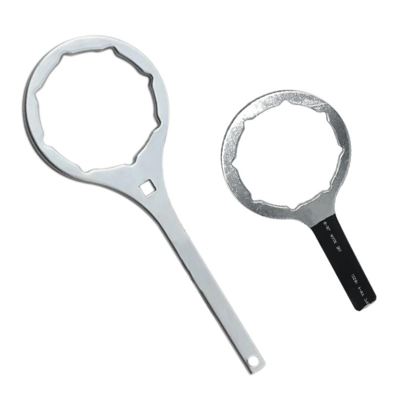 

excavator accessories For Kobelco Hitachi Sumitomo excavator diesel oil-water separator filter element special wrench