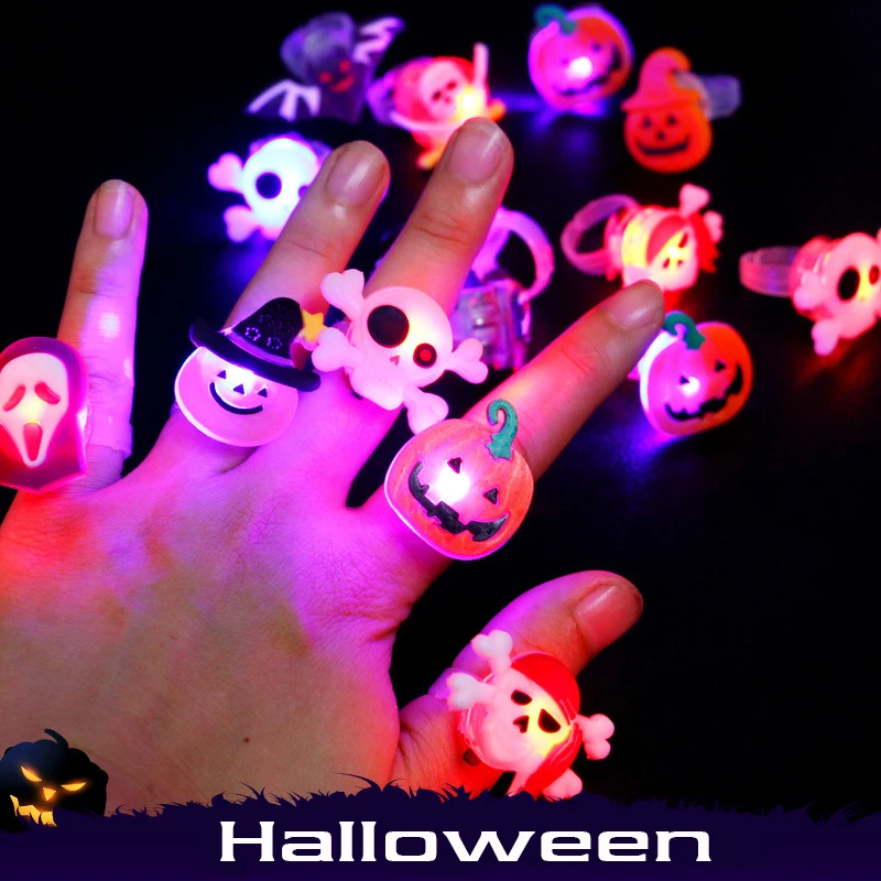 

5/10pcs Halloween Decorations Cute Glowing Ring Brooch Pumpkin Ghost Skull Luminous Rings Halloween Party Supplies Kids Gifts