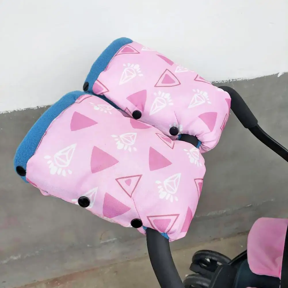 

Easy Wear Take Off Stroller Gloves Protect Mommy Hands Waterproof Pram Accessory Baby Buggy Clutch Cart Fleece Gloves 1 Pair