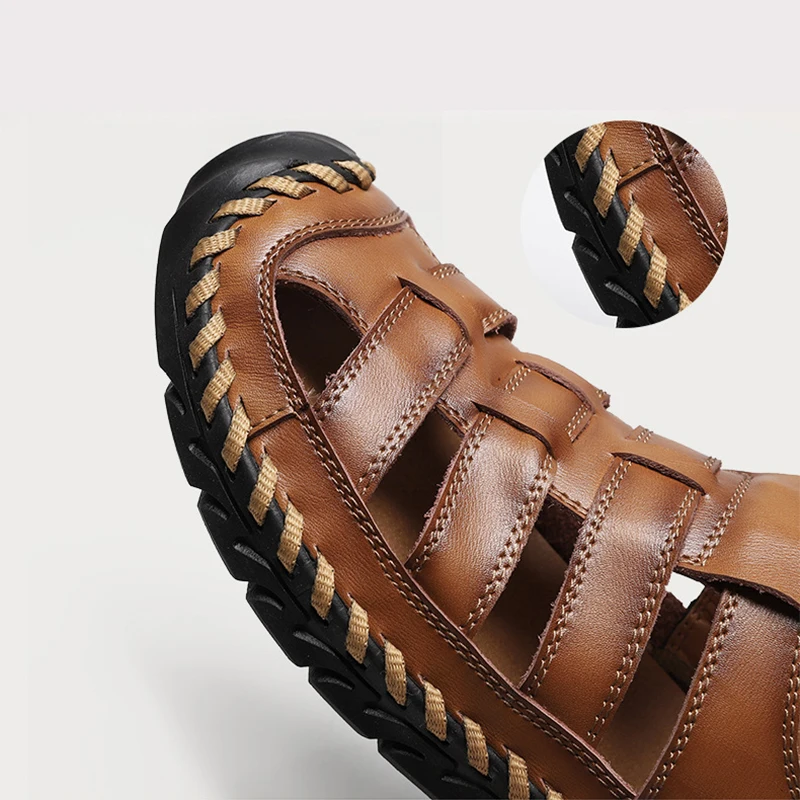 Мужские сандалии Новинка лета 2022 легкая и удобная Пляжная обувь с отверстиями