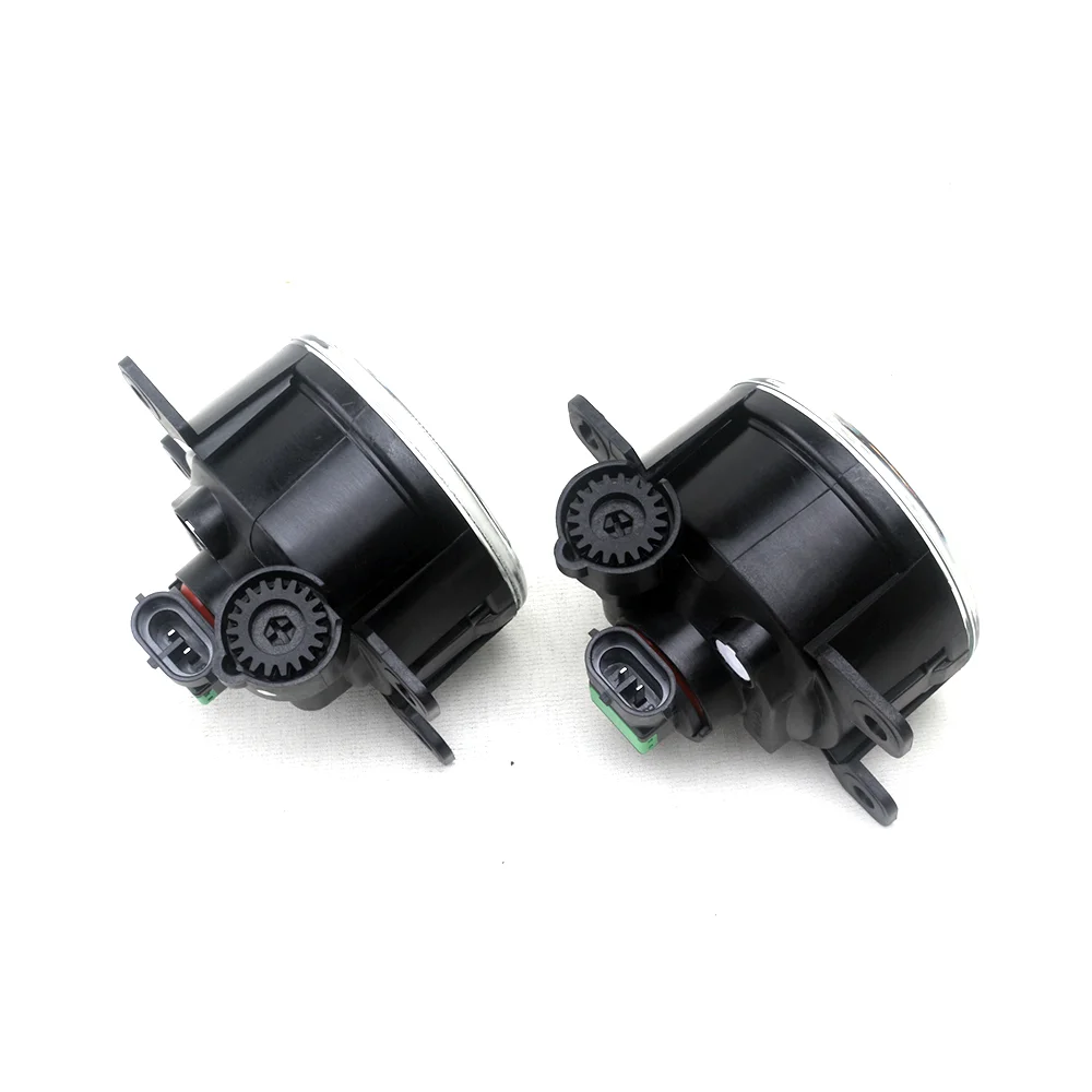 Фото Для Mazda BT-50 TF 2021-2022: Комплект передних противотуманных фар LED с проводкой, переключателем и рамкой для фар №4