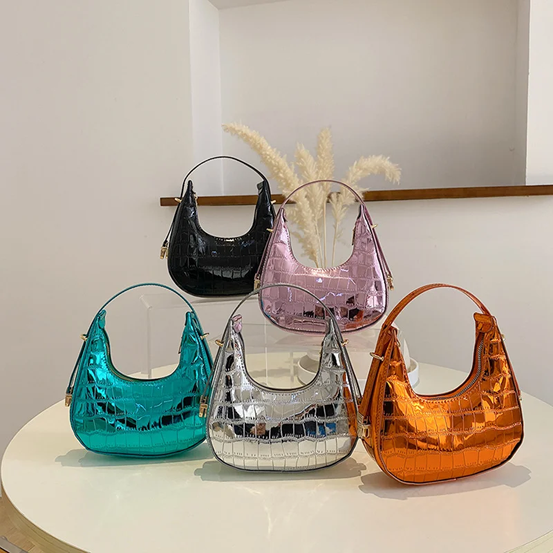 

Small Hobos Women Shoulder Bags Patent Leather Underarm Handbags Luxury Crescent Clutches Designed Crocodile Purse for Female