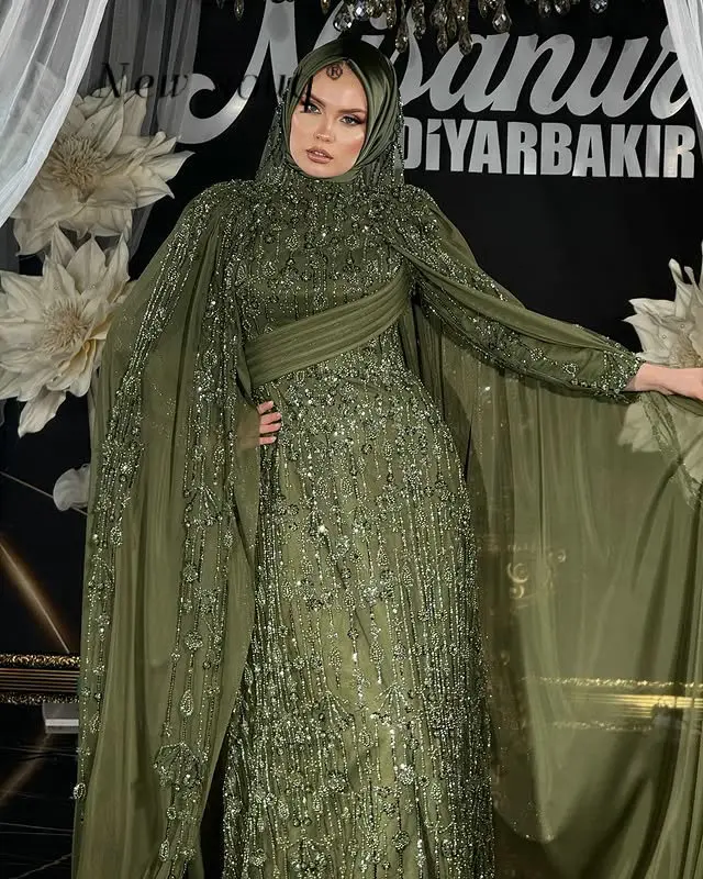 Фото Вечерние платья-хиджабы оливкового цвета с накидкой, арабские абайи на заказ, элегантные официальные платья для женщин Ближнего Востока №1