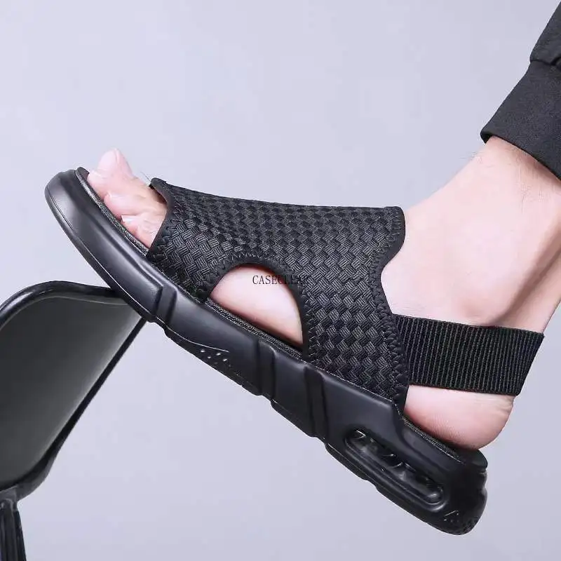 

2022 Sandals Men's Summer Leisure Sports Beach Wear Summer Breathable Outdoor Personality Sandals and Slippers
