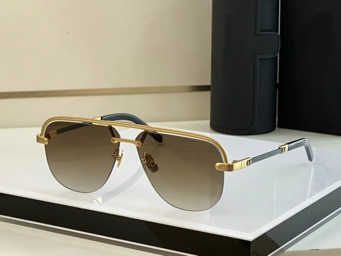 

New high-end brand designer summer men's and women's beach UV protection pilot style alloy sunglasses random box