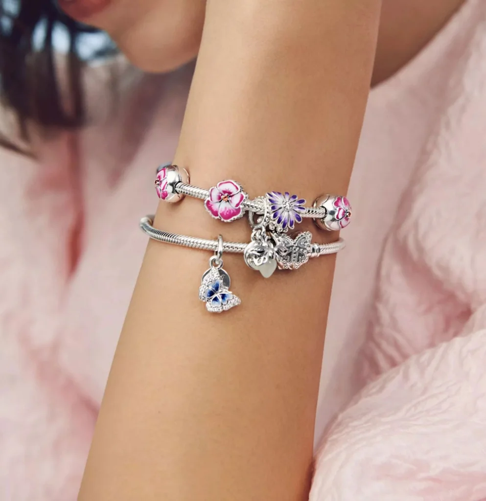 Женский кулон в виде робота из серебра 2022 пробы с узором милый браслет Pandora колье