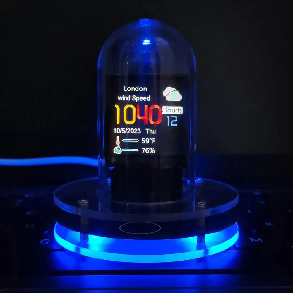 Настольные цифровые часы