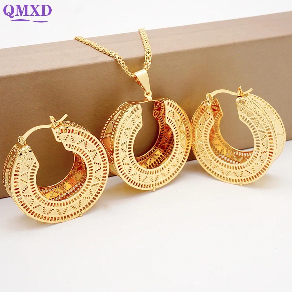 

Dubai African Jewelry Sets Hollow Flowers Necklace set With Copper Earrings For Young Lady Daily Wear Party Wedding Gifts