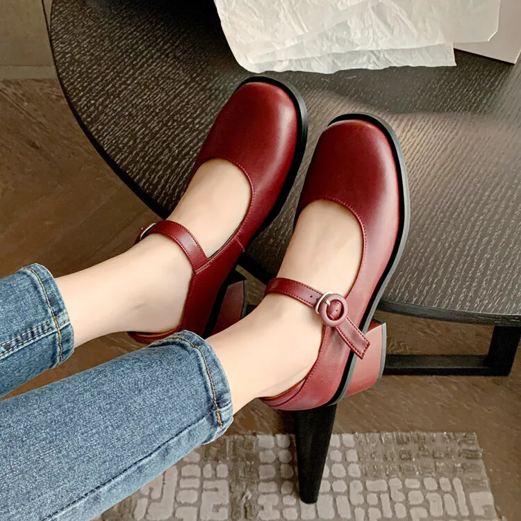 Женские классические туфли-лодочки из натуральной кожи на низком квадратном