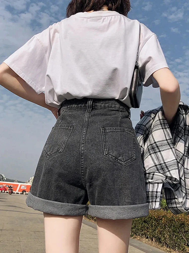 New Summer Women's Vintage High Waist Button Wigh Leg Jeans Shorts Casual Female Loose Fit Blue Denim Shorts Korean