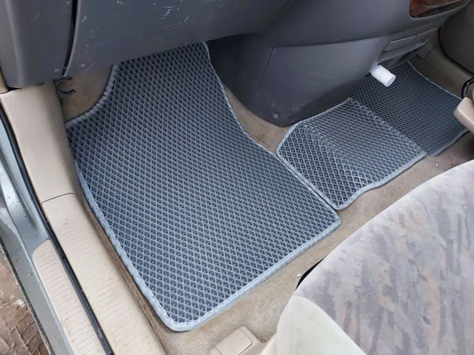 Коврики ЭВА НА ДВА ПЕРЕДНИХ РЯДА ТОЙОТА ГАЙЯ 1998-2004