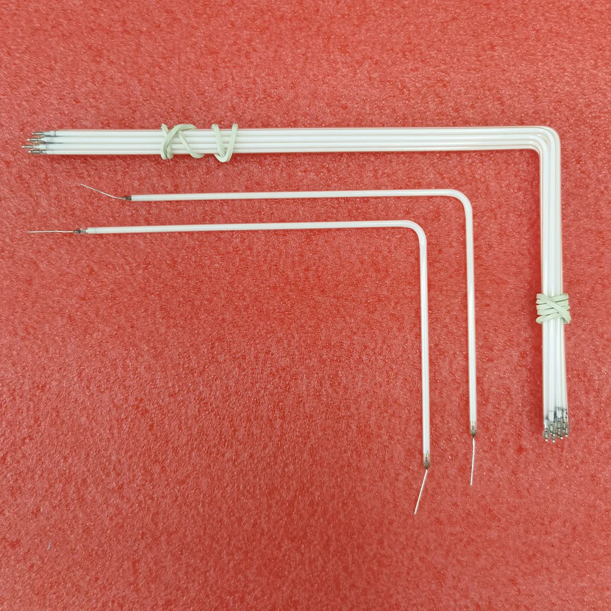 

113 мм * 80 мм * 2,0 мм для 5,6 дюймовой L-образной трубки подсветки ЖК-монитора ccfl лампа