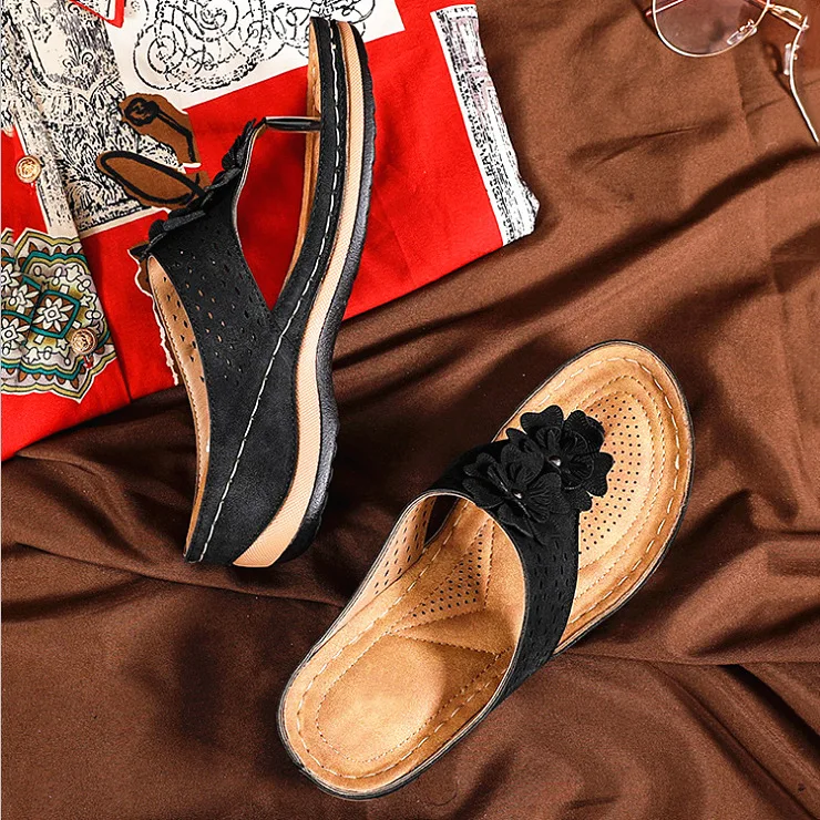 Сандалии женские на танкетке босоножки мягкой подошве шлепанцы с цветами