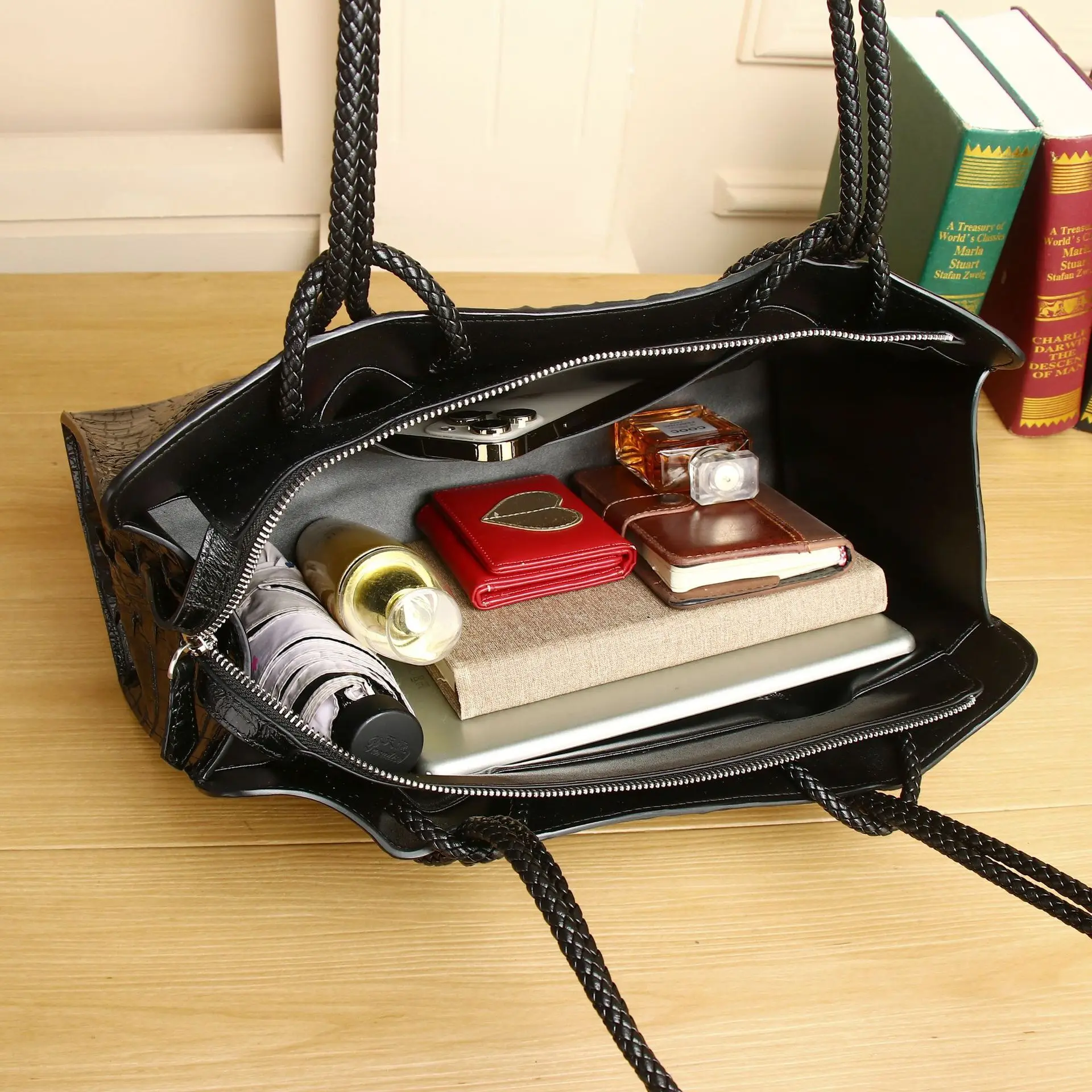 Сумка с крокодиловым узором большая вместительная женская сумка-тоут модная и