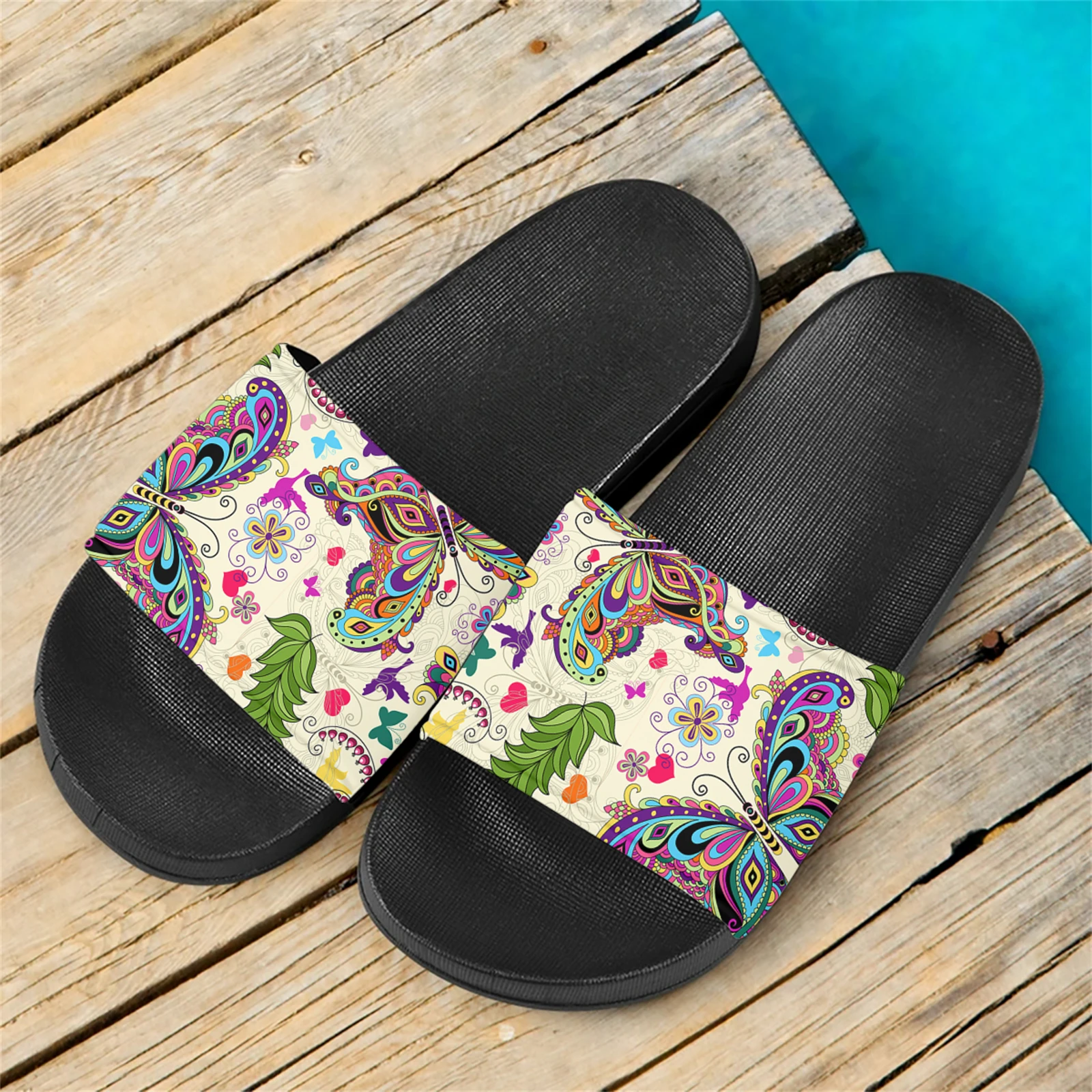 Butterfly Gradient Designer Indoor Bathroom Flat Slippers Summer Non-slip Light Couple Sandals Comfortable Outdoor Beach Slides