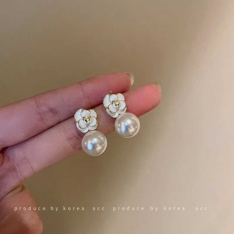 

White Flower Camellia Pearl Earrings for Girls Women Luxury 2022 Trendy Fashion Jewelry Party Wedding Gifts