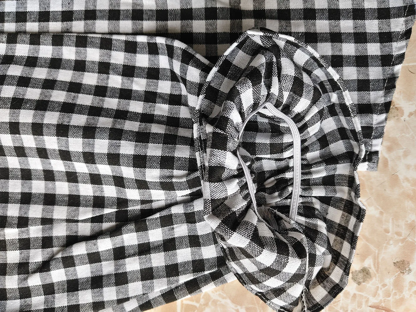 Женская клетчатая рубашка с длинным рукавом