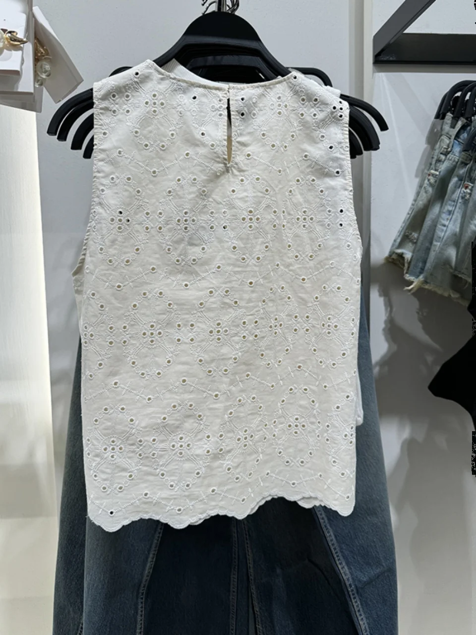 Za2024 Summer New Fashion Women's Wear Vest round Neck Sleeveless Broken Lace Embroider Tops 443724 7 |