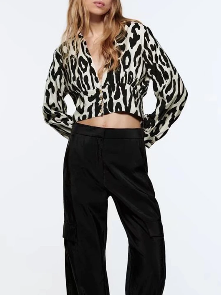 

Women Shirts 2022 New Fashion Vintage Printing V-Neck Leopard Slim Fit Elegant Youth Women Shirts Elegant Chic Street Shirts