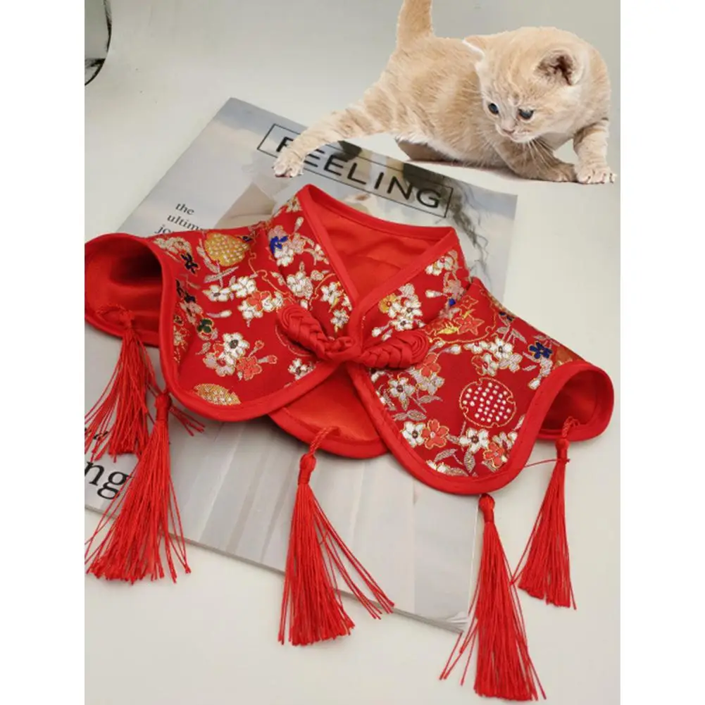 

New Year Style Pet Shawl Festive Pattern Tassel Pendants Soft Comfortable Chinese Cloak Holiday Dress Up Gifts For Dogs Cats