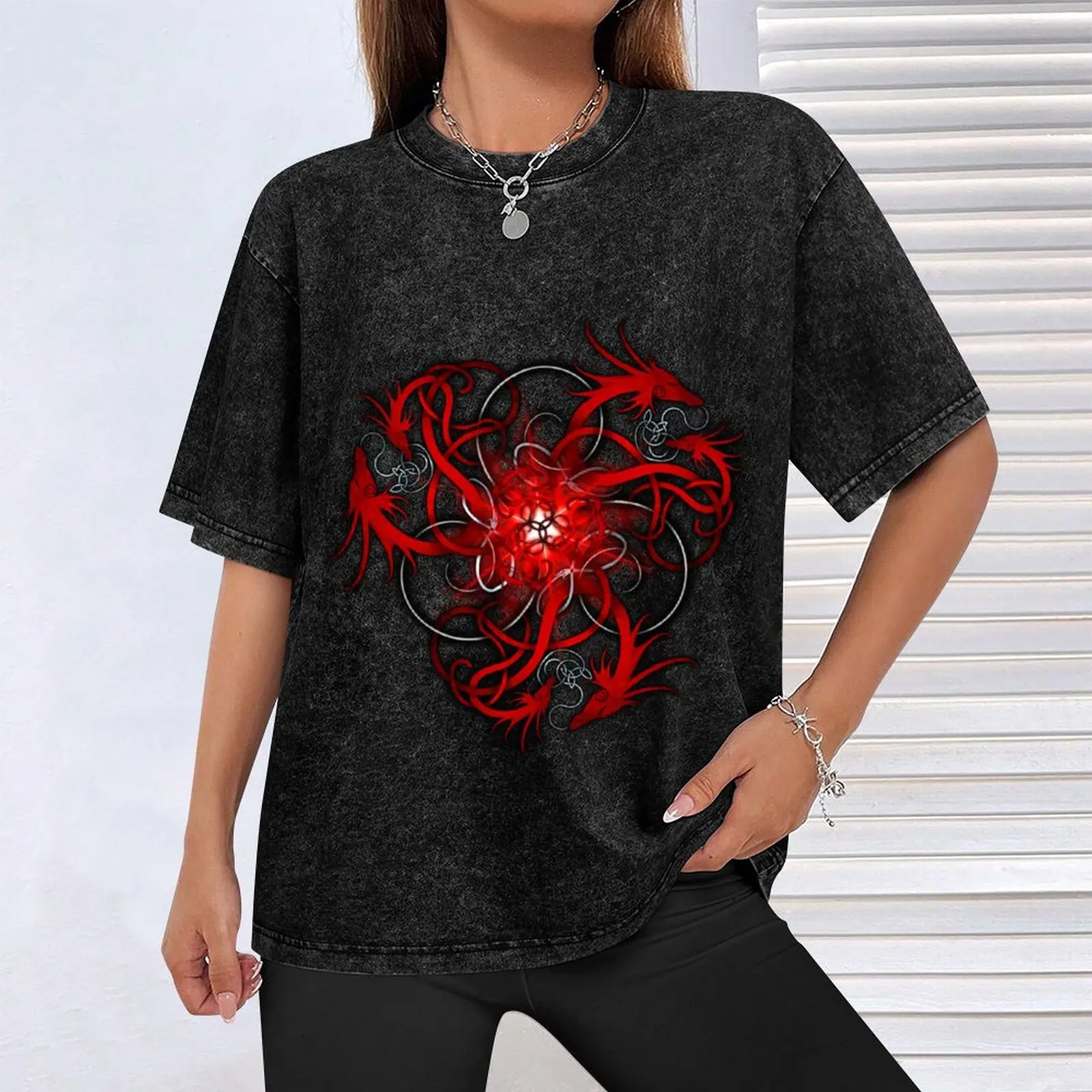 Фото Футболка Red Norse Dragons Triskele, простая, модная, повседневная футболка №4