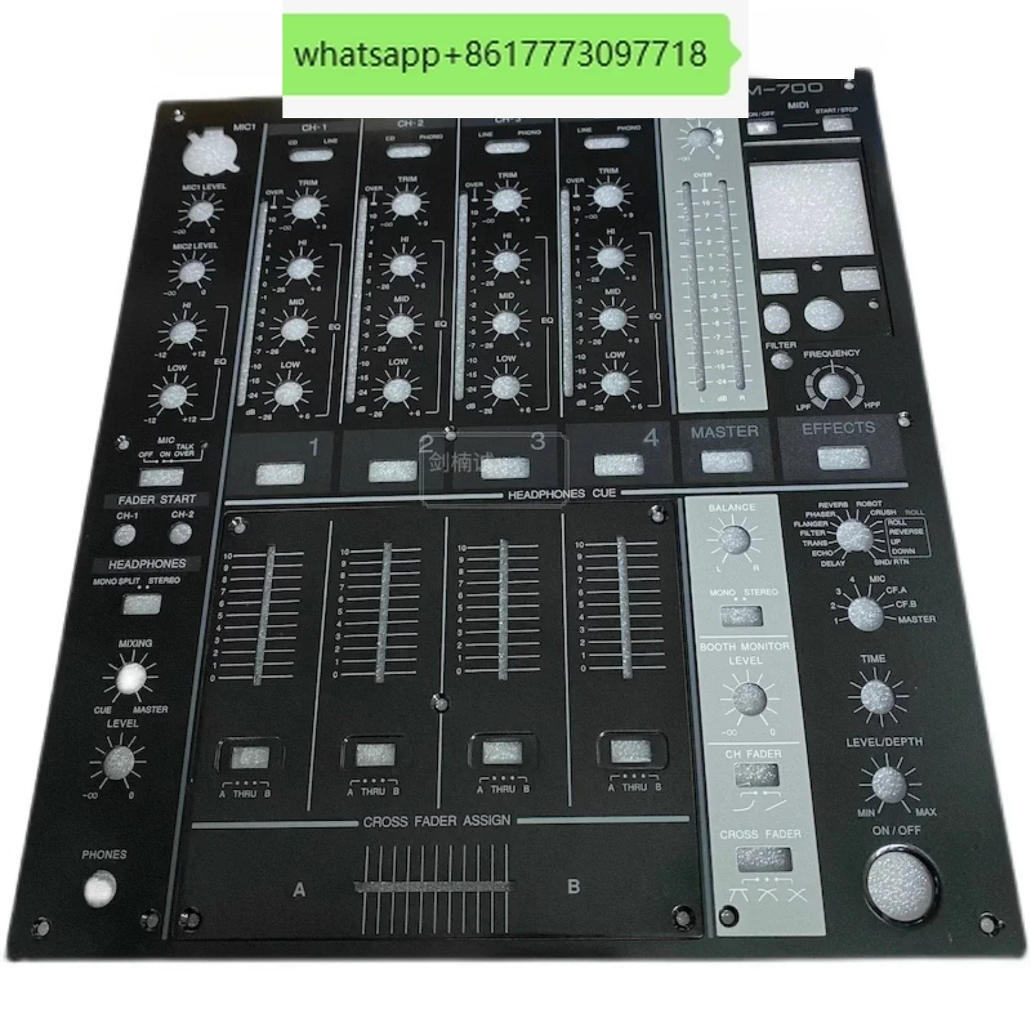 Pioneer DJM-700 контроллер