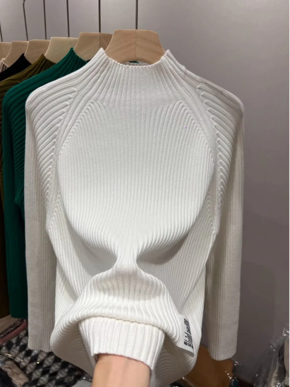 High Sense Half-high Collar Inner wear Bottoming Shirt Women 2024 Autumn New Popular This Year Plus size Loose Knit sweater