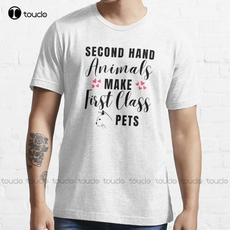 

Бывшая в употреблении Веселая футболка с животными для первого класса