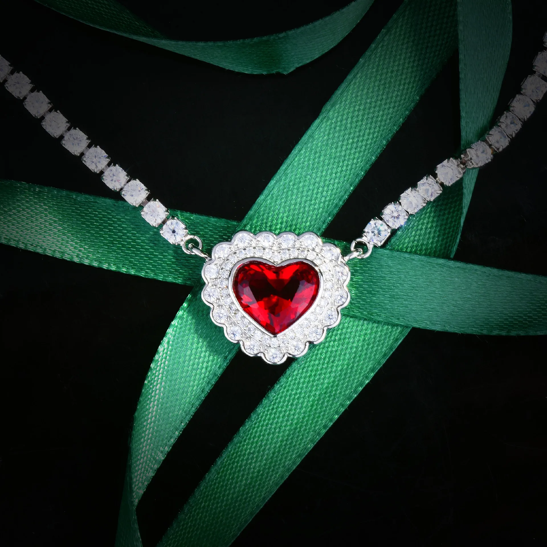 

Женский комплект украшений из серебра 925 пробы, ожерелье с подвеской в виде груши и браслета