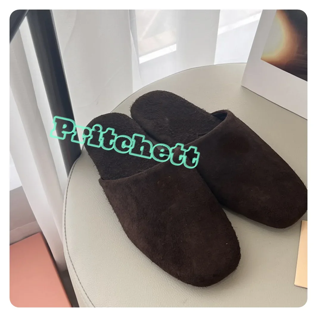 Желтые зимние тапочки с круглым носком без шнуровки на плоской подошве женские