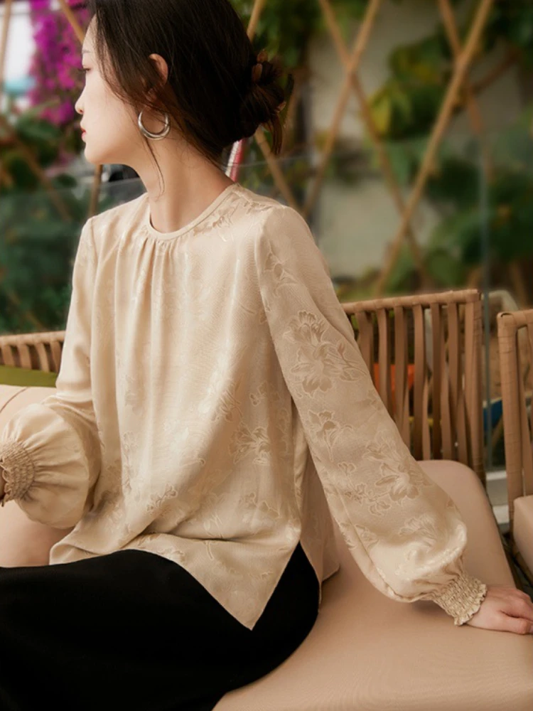 

Blouses Spring New In Outifits Lantern Long Sleeve Shirts Chic and Elegant Jacquard Top Loose Casual Retro Women's Clothing