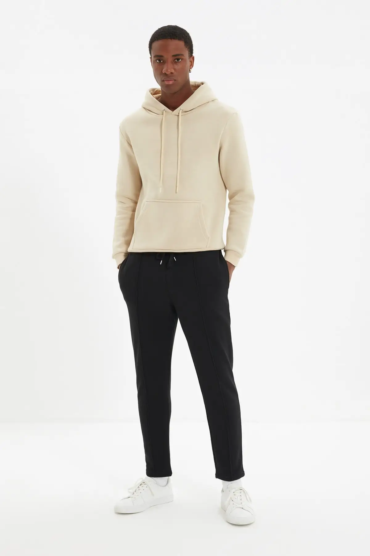 

Men's Regular Fit Ribbed Sweatpants TMNAW21EA0154