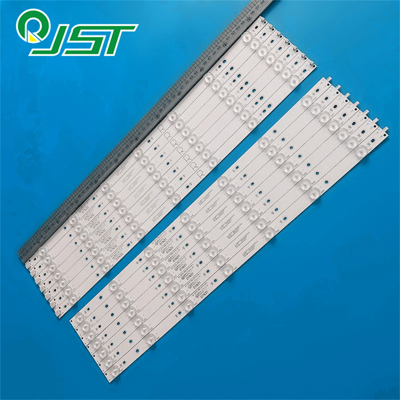 Микросхема 55G1X GJ-2K16-550-D714-V4-L GJ-2K16-550-D714-V4-R LB55072 LB55120 V0_00 V1 LBM550M0701-KY-4 0 (L)