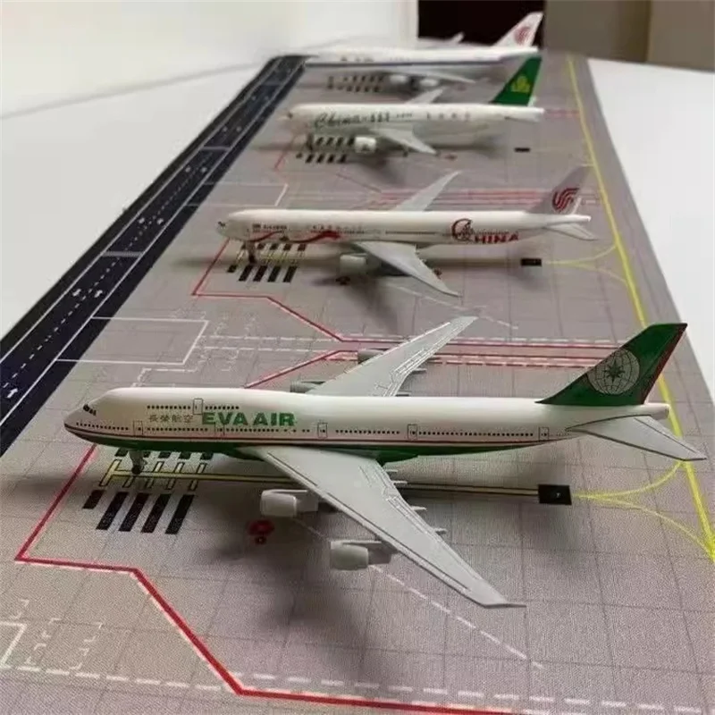 Коврик для взлетно-посадочной полосы в аэропорту 1:400 для B787AirbusA350, авиационный самолет, воздушные пути, положение парковки на фартуке, коврик для мыши, сцена в аэропорту (art.: 3920cc4707c62) - 3920cc4707c62