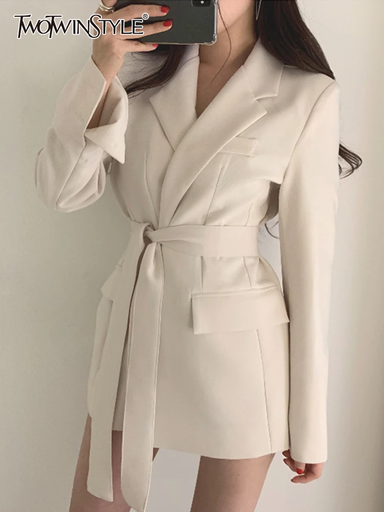 

TWOTWINSTYLE Minimalist Slim Balzer Female Notched Collar Long Sleeve Patchwork Belt Solid Blazers For Women Clothing Autumn New