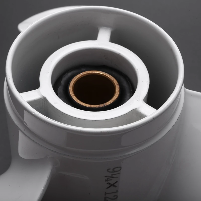 Лодочный Пропеллер для судового двигателя 3-лопастной вращающийся лопастной