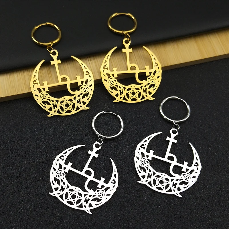 Серьги-гвоздики Золотого Цвета На Тему Викки С Тремя Лунными Половинками И